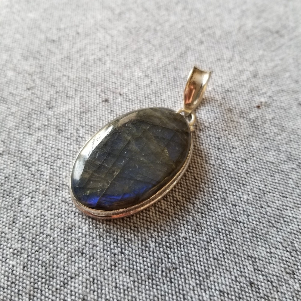 Large Labradorite New Handcrafted Sterling silver 925 gemstone pendant
